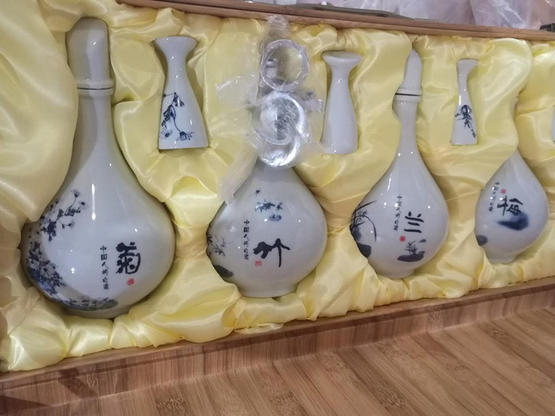 白酒贴牌定制-编号OEM101