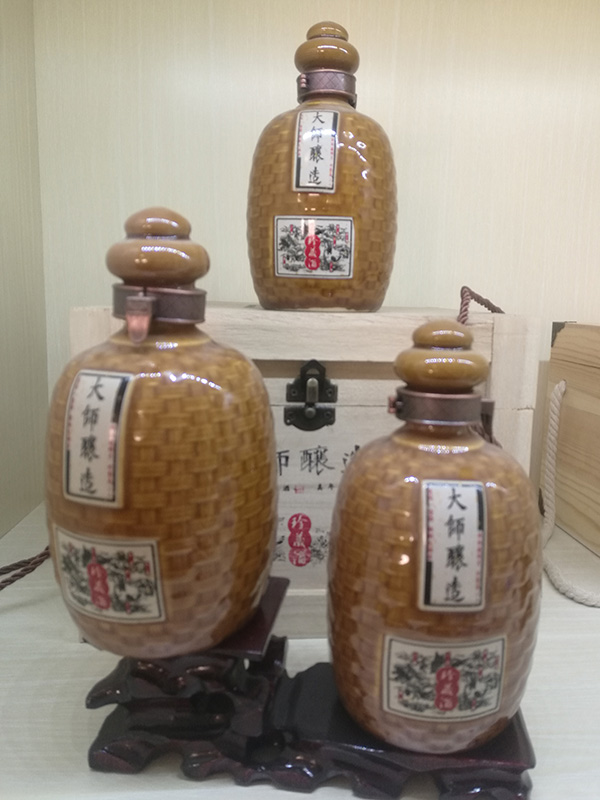 白酒贴牌定制-编号OEM102